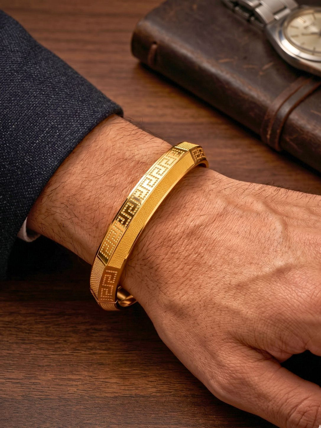 The Imperial – Premium Gold-Finish Kada