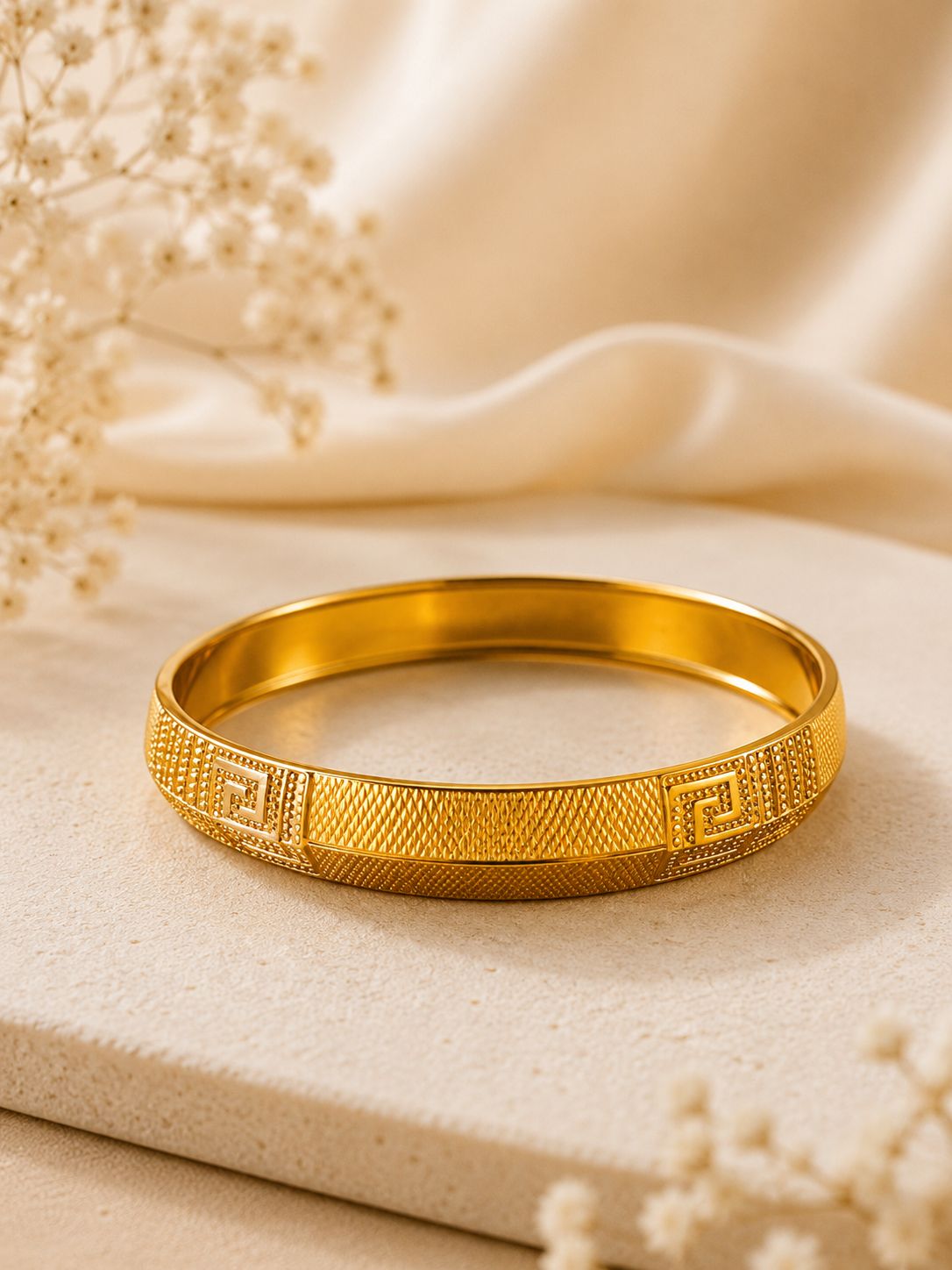 The Opulent – Premium Gold-Finish Kada
