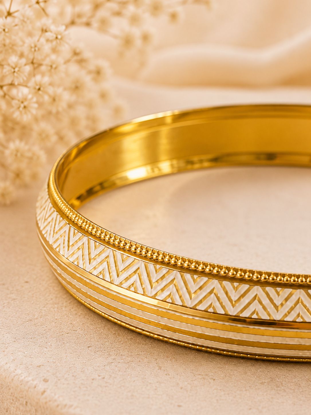 The Ivory – Premium Gold-Finish Kada