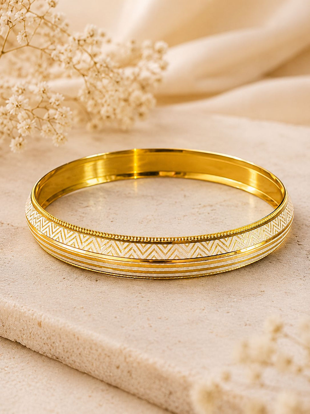 The Ivory – Premium Gold-Finish Kada